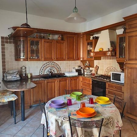 Апартаменты Lara'S House Верона Экстерьер фото